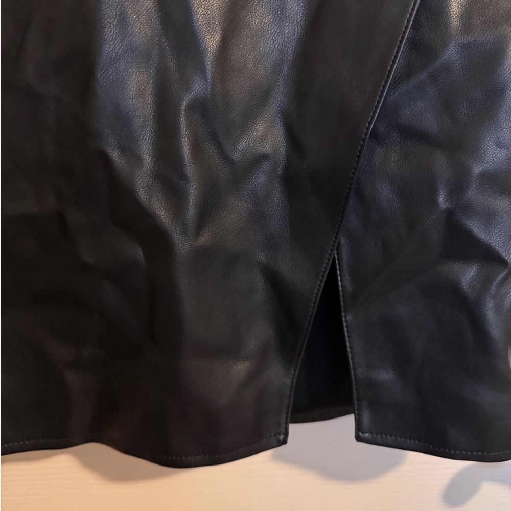 LuLaRoe Luxe Maeve Black Skirt - Picture 2 of 4